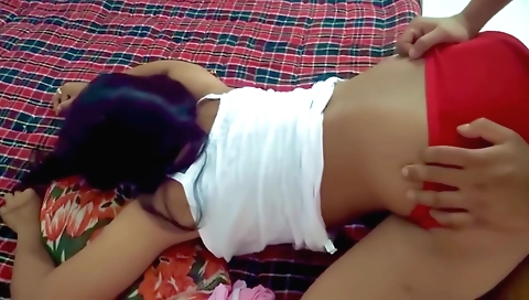 Indian bhabi has an anal experience with a large dick