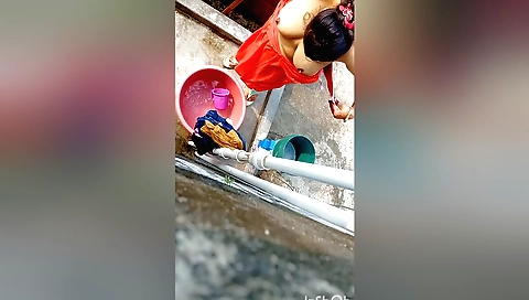 Amateur indian brunette bhabhi babe in a hot bath film