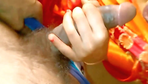 Busty Indian babe gives a blowjob and gets creampied