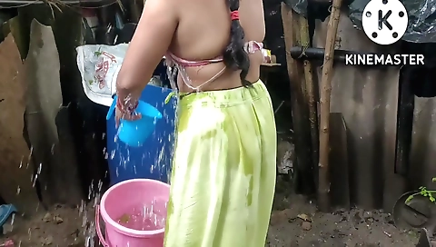 Indian amateur naked beauty in her home in hot sex