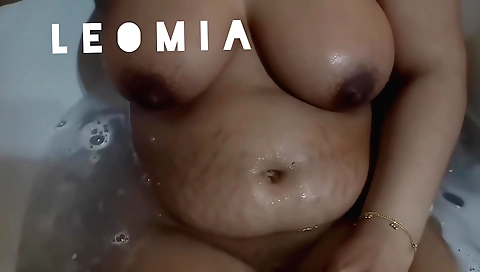 Indian bhabhi with a big ass and big tits getting fucked