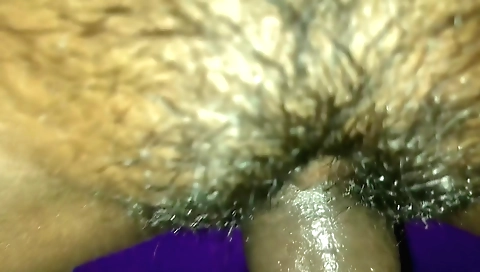 Hot indian girl gives a fantastic blowjob in amateur pov
