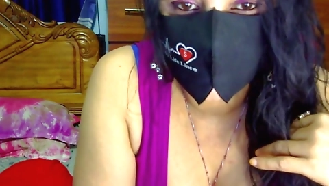 Indian lady fucks herself after a long day in the shower