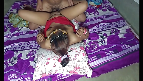 Amateur brunette step sister up kar rhi bhabhi ko choda