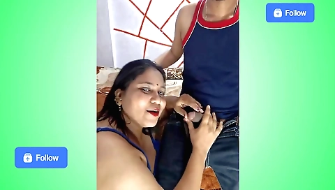 Indian brunette gets her pussy stuffed by her neighbor