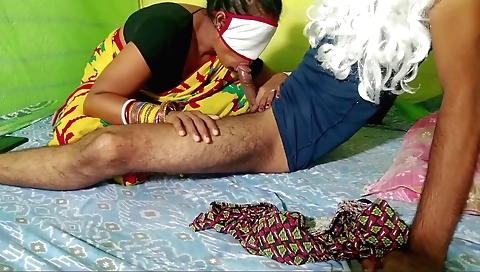 Indian massage girl is fucked by a stepfather-in-law