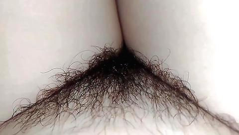 Indian amateur solo video showing a sexy hairy babe
