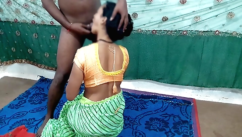 Hot brunette amateur video showing her bestie's love