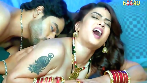 Bholi biwi 2 brunette milf gets her pussy fucked hard