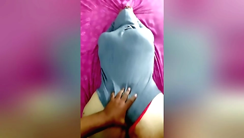 Hot amateur babe shows me her body in hd видео 18267