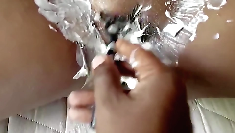 Indian teen nishawari masturbates in solo porn video