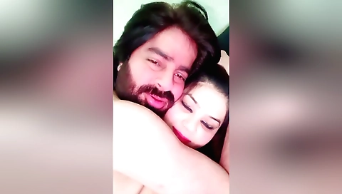 Amateur pornstar in amateur brunette porn video clip