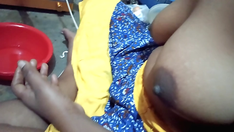 Indian teen video with big boobs and nice body gets attention