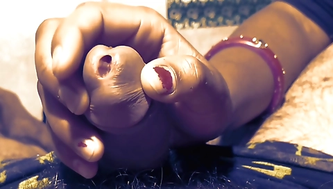 Hot amateur handjob with a sexy woman 483508a8b5731690991234a93b6d3d71