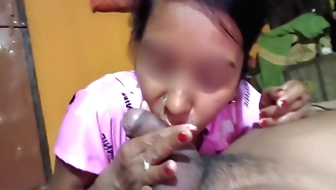 Indian bhabhi sucks a young dick before a hot handjob