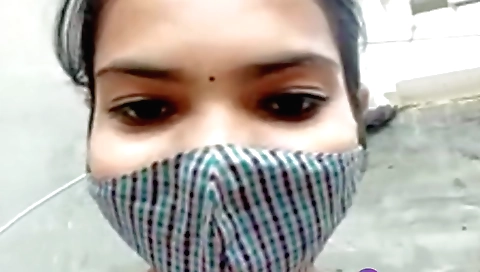 Indian teen in sexy black clothes rides a cock outdoors