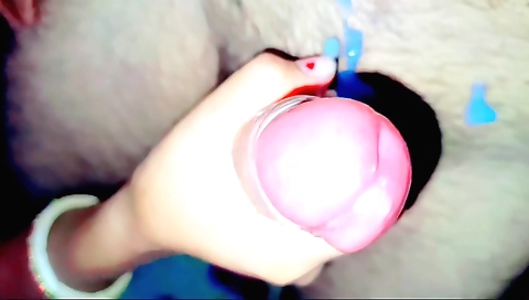 Busty milf with huge boobs in a hardcore handjob porn video