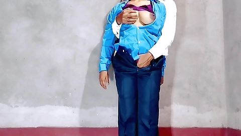 Indian brunette sex video with a nice small tits girl