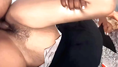 Indian stepdaughter-inlaw fucks the pussy from behind