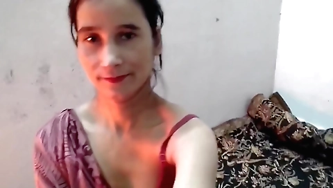 Hot indian solo video with a cute girl and big tits