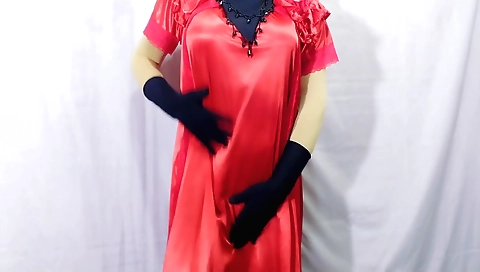 Indian babe with a beautiful face makes solo video