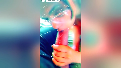 Indian milf gets banged by a large dick in homemade porn