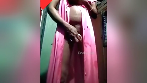 Indian amateur has a beautiful body and a beautiful face