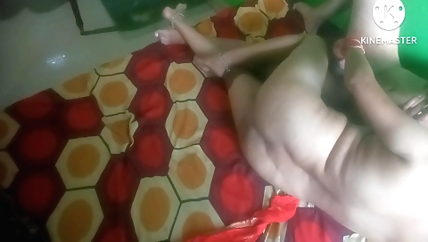 Sexy stepmom indian aunty desi aunty sexy girl 18+