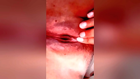 Teen amateur girl fingering pink pussy and showing big boobs