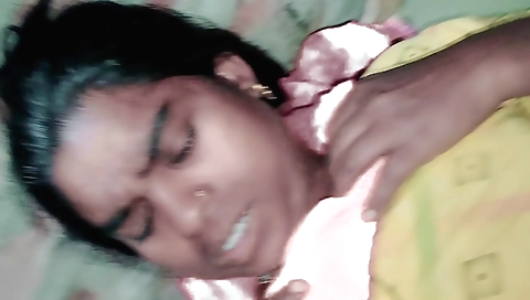 Indian hairy babe shares her precious moments with you
