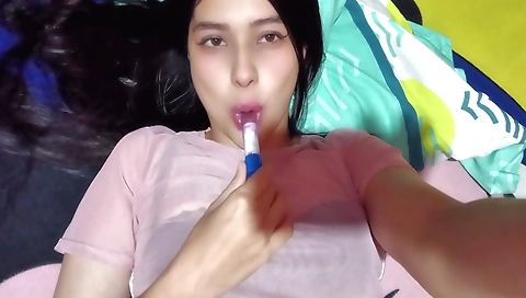 Indian beauty enjoys a relaxing evening with her lover