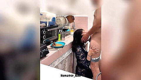 Cute brunette cooking in the kitchen in the amateur vid