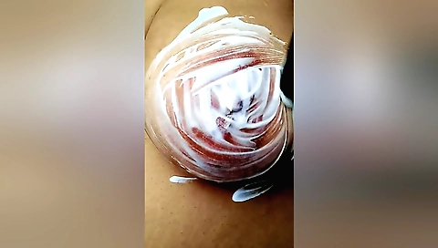 Indian amateur solo video with very tight butt and juicy tits